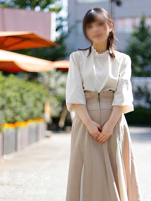 中西つむぎ